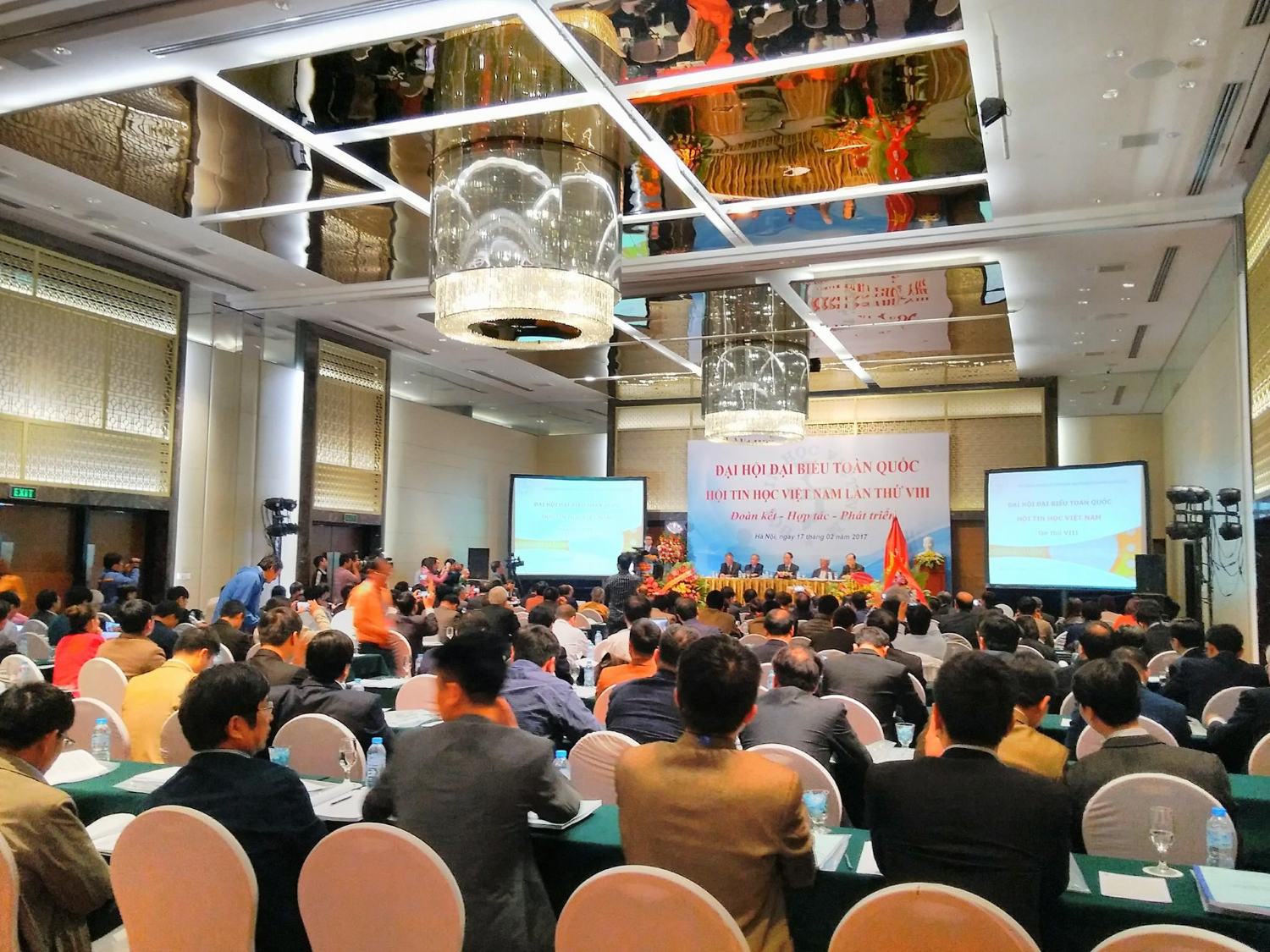Khai mạc ĐH ĐB toàn quốc VAIP lần VIII