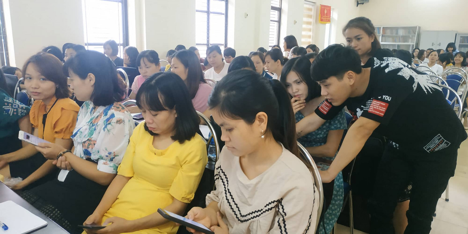 VINADES tập huấn cho khối mầm non tại PGD Hà Đông