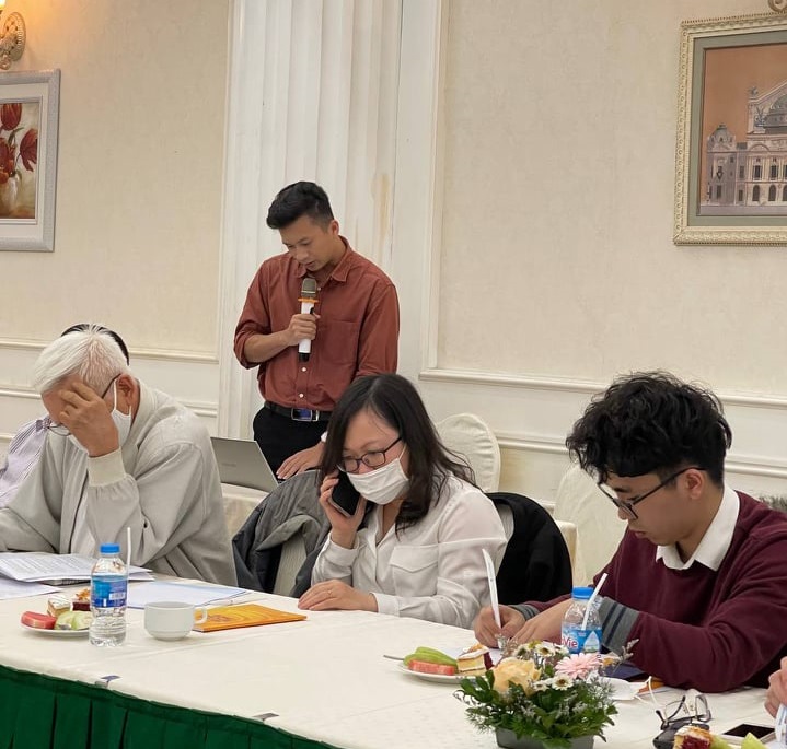 Ông Phạm Đức Tiến, CMO VINADES, trình bày về góp ý của công ty cho Đề cương dự thảo Luật Công nghiệp công nghệ số.