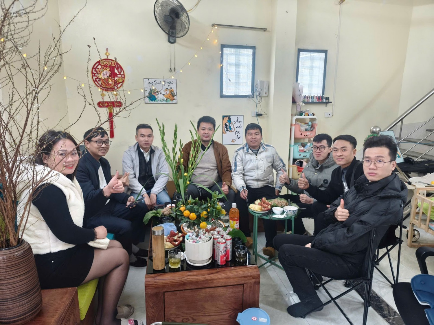 chuc tet nha chi dao thu hang truong nhom sale 1